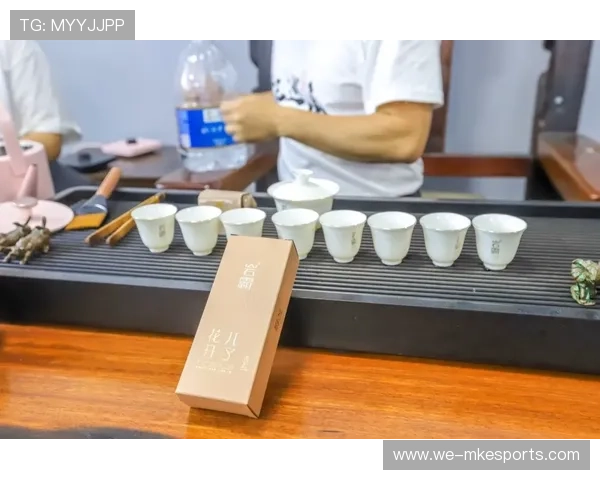 球星专属足球鞋的背后故事及其对球场表现的影响分析